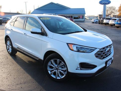 Used 2023 Ford Edge Titanium w/ Equipment Group 301A image 5