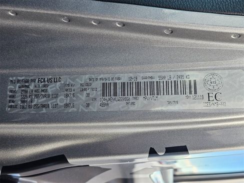 Used 2020 Jeep Wrangler Unlimited Sahara w/ Uconnect 4C Nav & Sound Group image 31