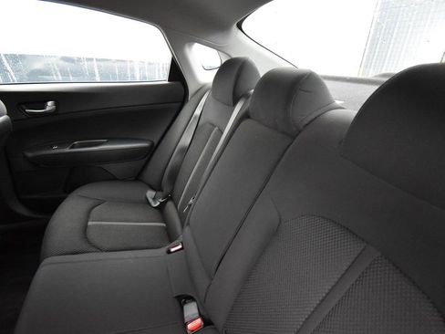 Used 2019 Kia Optima LX image 12