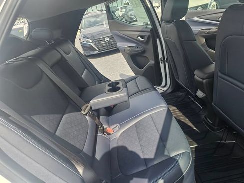 Used 2023 Chevrolet Bolt EUV Premier w/ Super Cruise Package FWD image 15