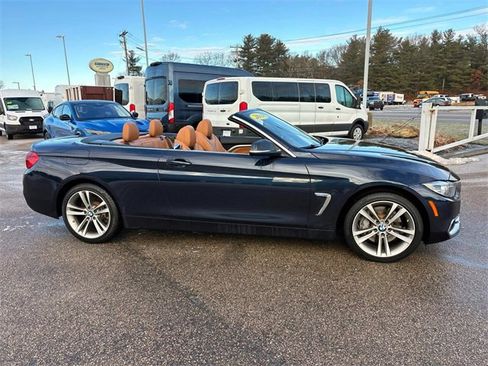 Used 2018 BMW 440i xDrive Convertible image 2