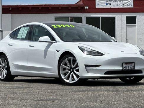 Used 2018 Tesla Model 3 Long Range AWD/4WD image 2