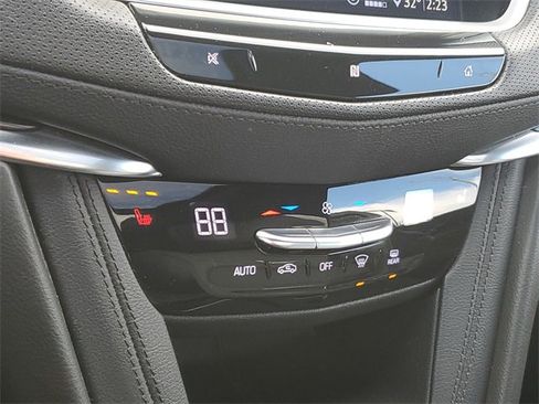 Used 2020 Cadillac XT5 Premium Luxury image 20