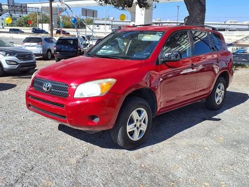 Used 2008 Toyota RAV4 2WD image 3
