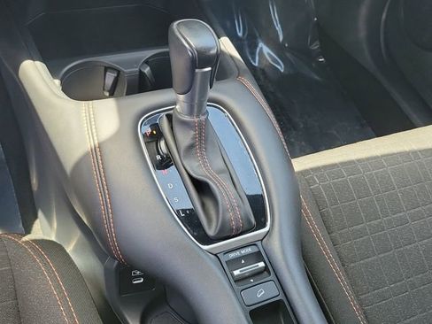 Certified 2025 Honda HR-V Sport image 30