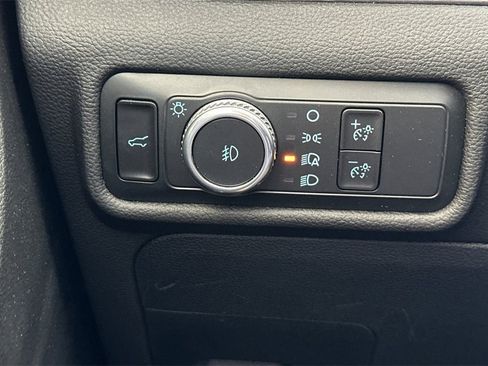 Used 2022 Ford Explorer Limited w/ Equipment Group 301A image 40