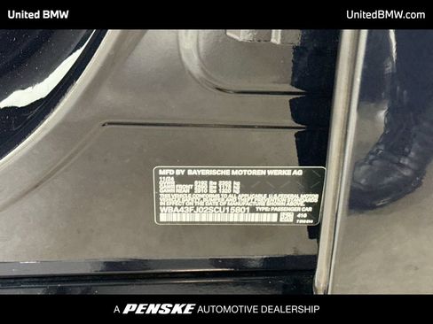 Used 2025 BMW 530i w/ M Sport Package RWD image 15