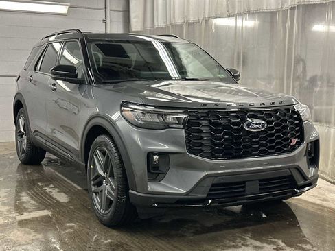 New 2026 Ford Explorer ST w/ Sun And Sound Package image 33