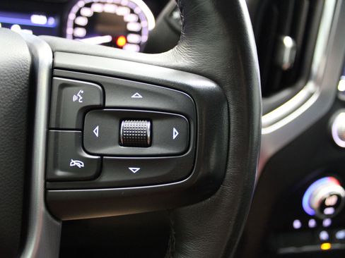 Used 2019 GMC Sierra 1500 SLT w/ SLT Convenience Package AWD/4WD image 40