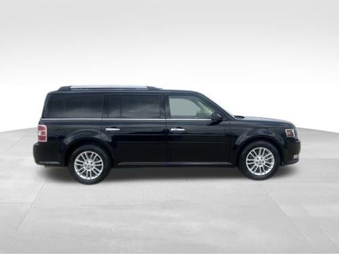 Used 2019 Ford Flex SEL w/ Equipment Group 202A FWD image 10