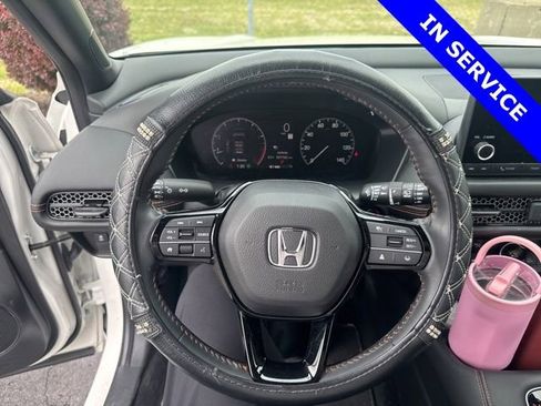 Used 2023 Honda HR-V Sport image 5