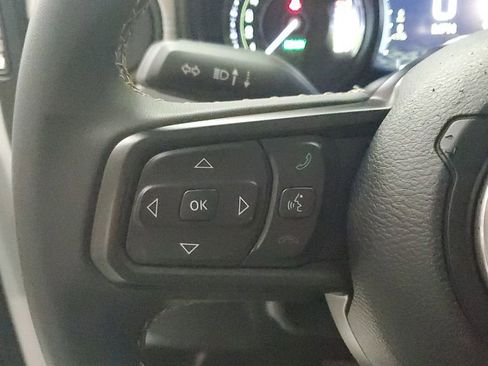 Used 2024 Jeep Wrangler Unlimited AWD/4WD image 29