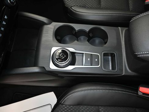 New 2025 Ford Escape SE image 15