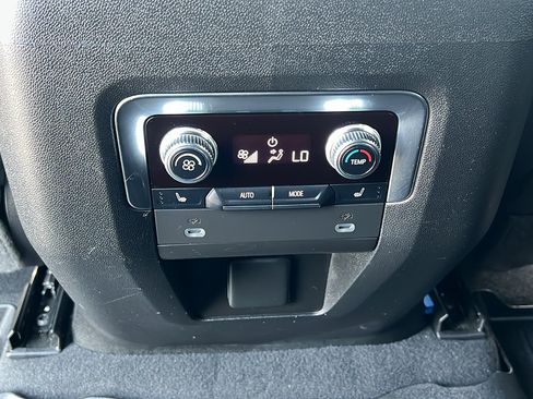 Certified 2023 GMC Yukon AT4 AWD/4WD image 18
