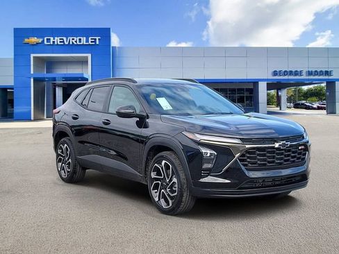 New 2026 Chevrolet Trax RS w/ Sunroof Package image 1