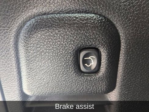 Used 2020 Jeep Grand Cherokee Limited w/ Trailer Tow Group IV image 15