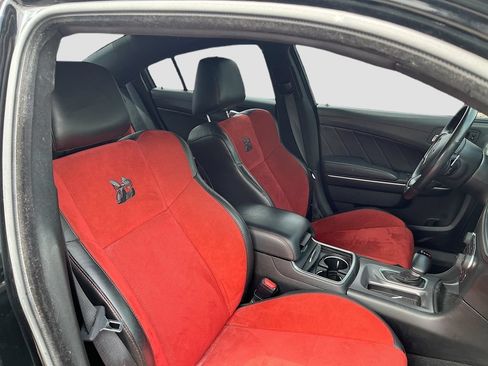 Used 2023 Dodge Charger Scat Pack w/ Dynamics Package RWD image 26