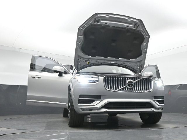 Used 2024 Volvo XC90 B6 Plus w/ Protection Package Premier AWD/4WD image 53