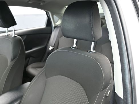 Used 2021 Kia Forte LXS image 16