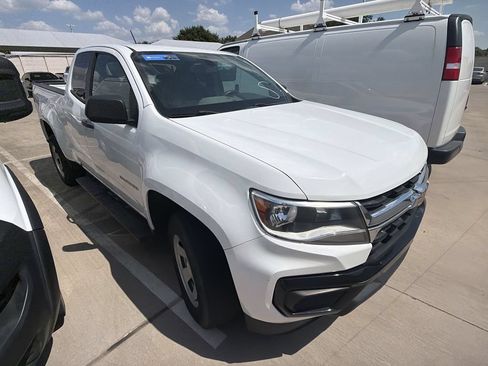 Used 2021 Chevrolet Colorado W/T w/ WT Convenience Package RWD image 1