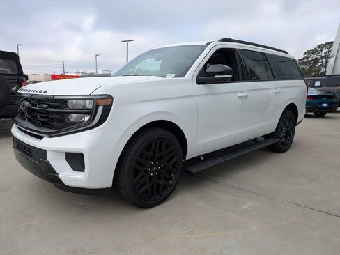 New 2026 Ford Expedition Max Platinum image 7