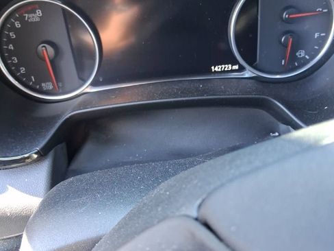 Used 2020 Chevrolet Blazer RS AWD/4WD image 12