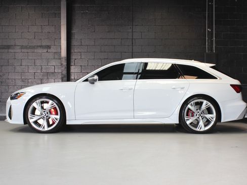 Used 2023 Audi RS 6 image 3