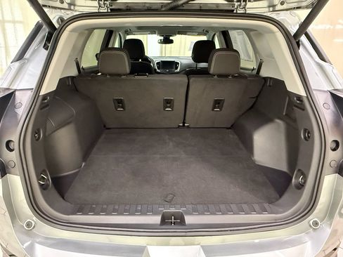 Certified 2023 GMC Terrain SLE w/ Driver Convenience Package AWD/4WD image 16