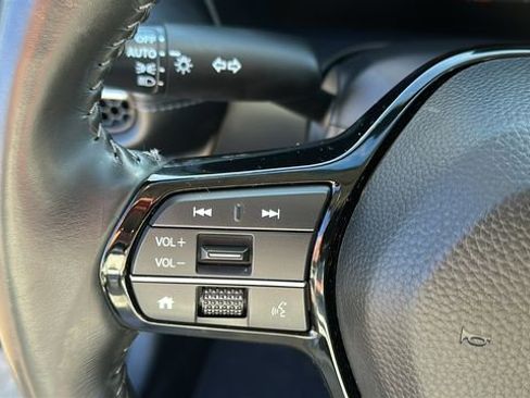 Certified 2023 Honda HR-V EX-L image 12