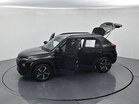 Used 2022 Chevrolet TrailBlazer RS FWD image 48