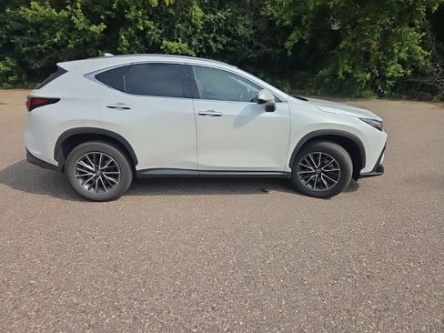 Used 2024 Lexus NX 350h AWD image 22