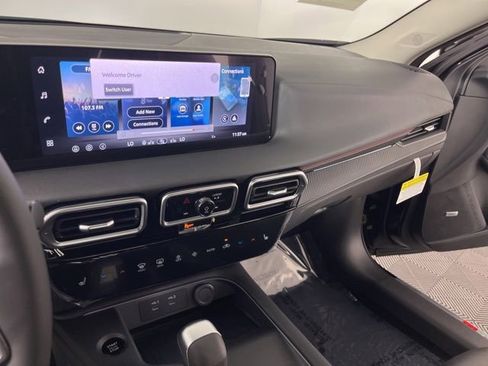 New 2026 Nissan Sentra SR w/ SR Premium Package FWD image 21