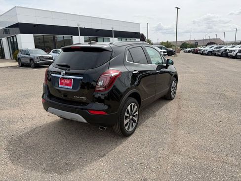 Used 2022 Buick Encore Preferred w/ Safety Package AWD/4WD image 5