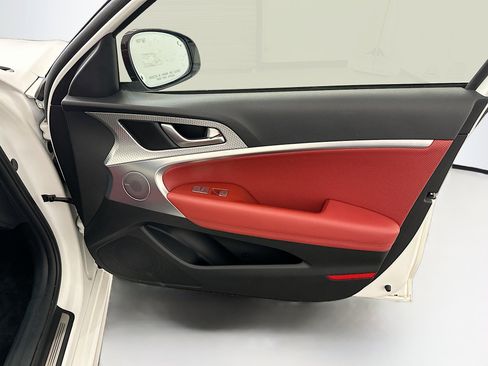 Used 2023 Genesis G70 2.0T w/ Sport Prestige Package image 34