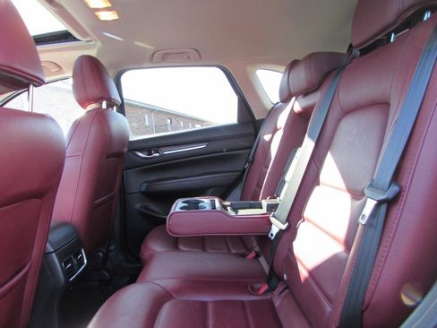 Used 2022 MAZDA CX-5 Carbon Edition image 25