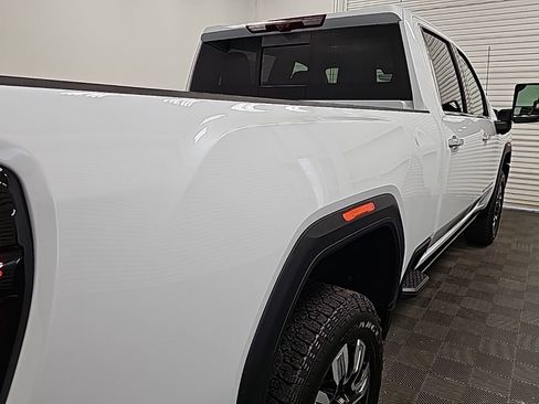 New 2026 GMC Sierra 2500 Denali w/ Denali Reserve Package image 9