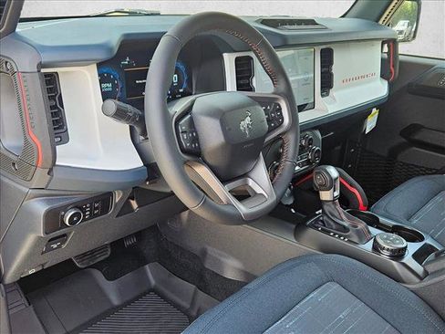 New 2026 Ford Bronco Heritage Edition AWD/4WD image 3
