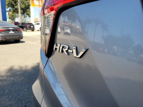 Used 2022 Honda HR-V EX image 35