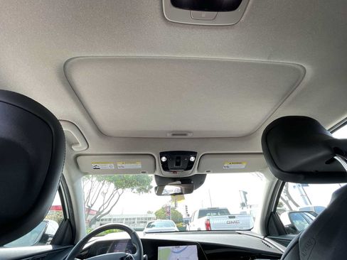 Used 2023 Kia Niro FWD image 16