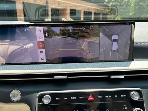 Certified 2026 Genesis GV80 3.5T Prestige AWD/4WD image 18