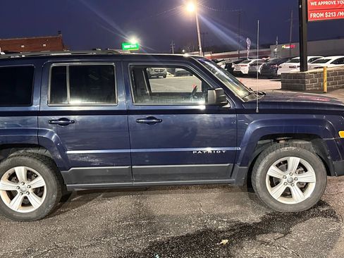 Used 2015 Jeep Patriot Sport w/ Power Value Group image 2