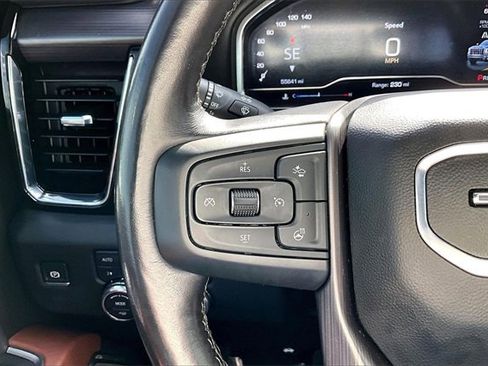 Used 2025 GMC Sierra 2500 Denali Ultimate image 12