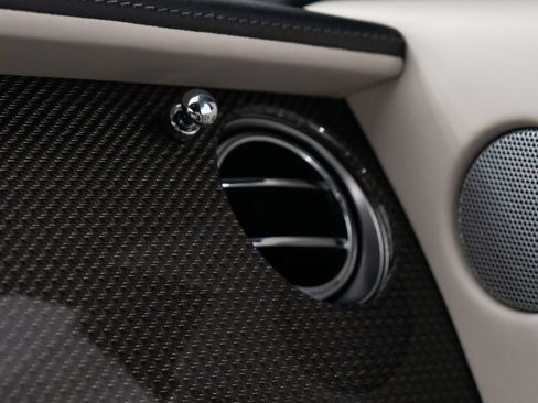 Certified 2018 Rolls-Royce Dawn RWD image 48