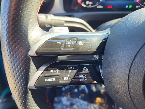 Used 2025 Mercedes-Benz CLA 250 4MATIC image 17