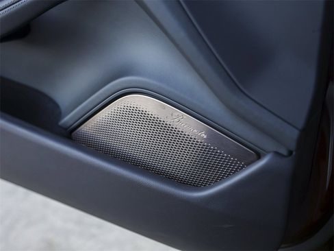 Certified 2022 Porsche Taycan Turbo image 28