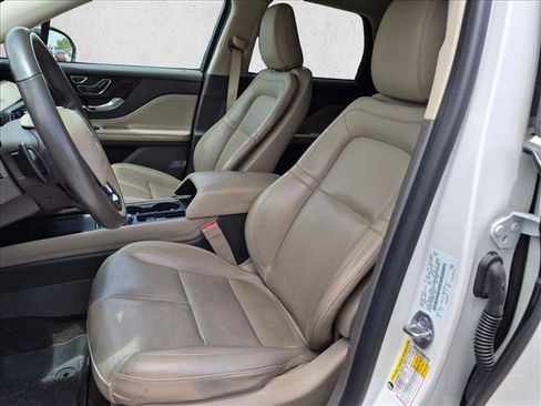 Used 2021 Lincoln Corsair FWD w/ Convenience Package image 10