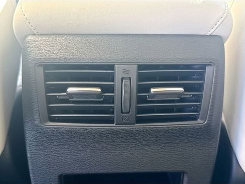 New 2026 Mitsubishi Outlander SE image 25