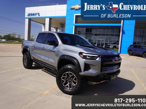 Used 2026 Chevrolet Colorado ZR2 w/ Technology Package image 1