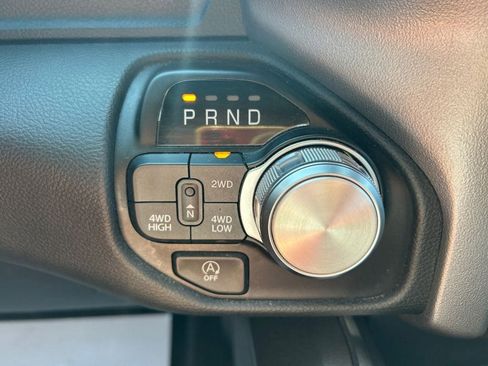 Used 2024 RAM 1500 Laramie image 24