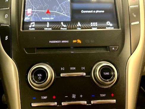 Used 2018 Lincoln MKC Reserve image 15